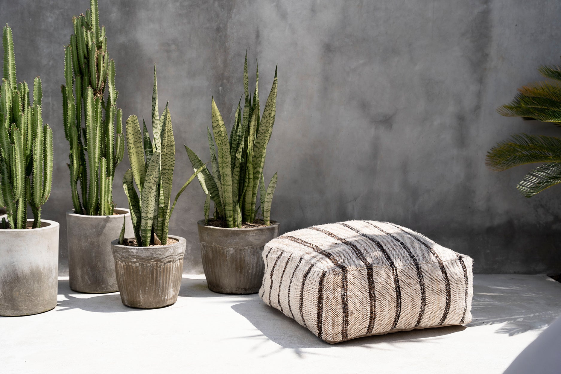 The Oh My Gee Pouf - Bohemian White