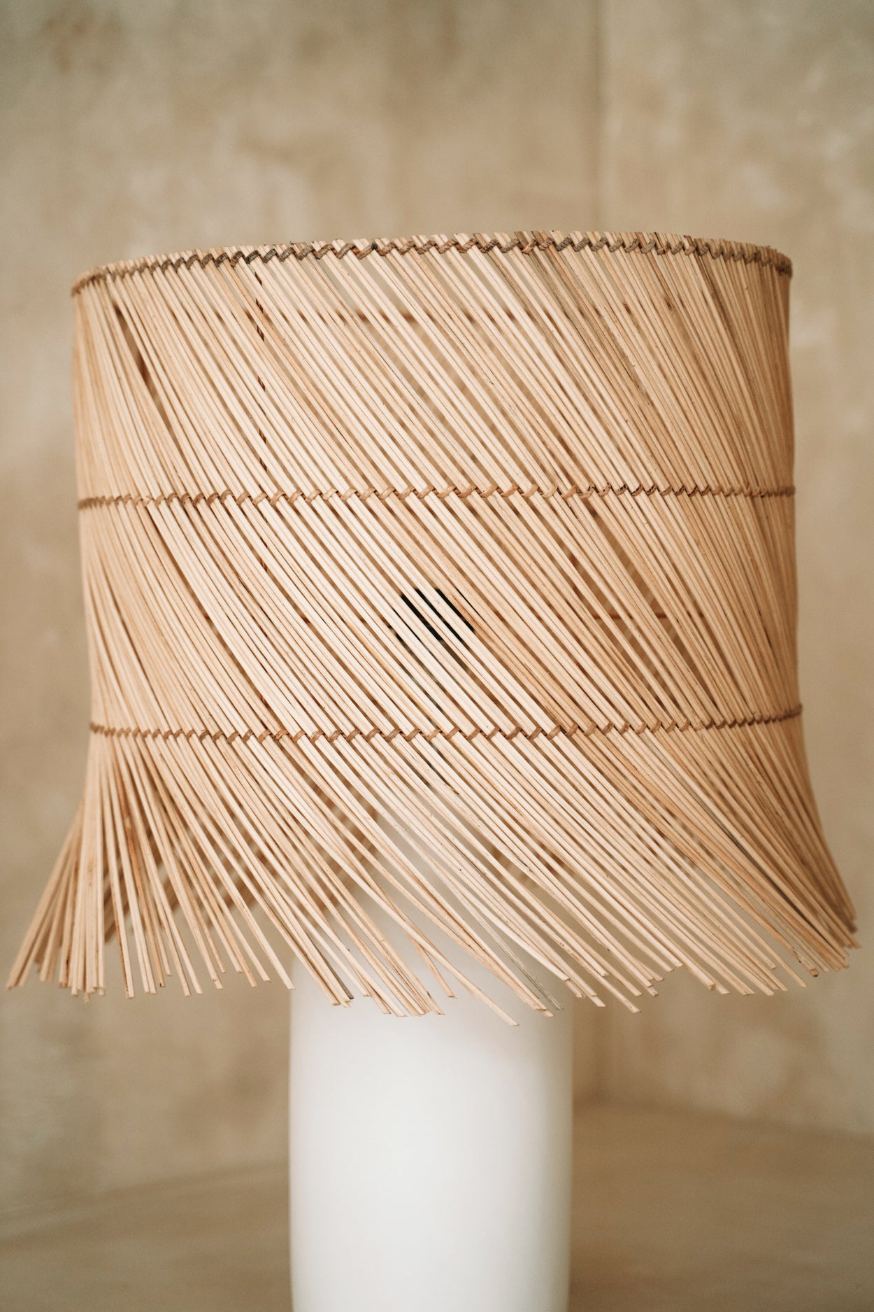 Rattan Table Lamp - White Nature