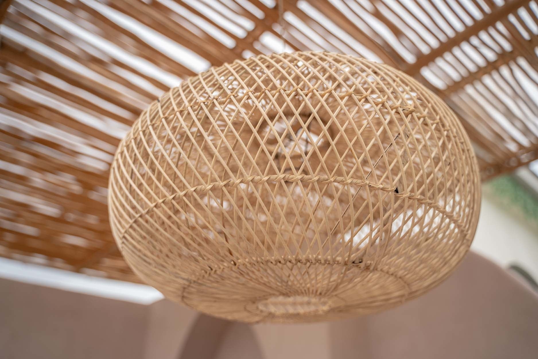 Den helt hængende lampe - Naturlig - L