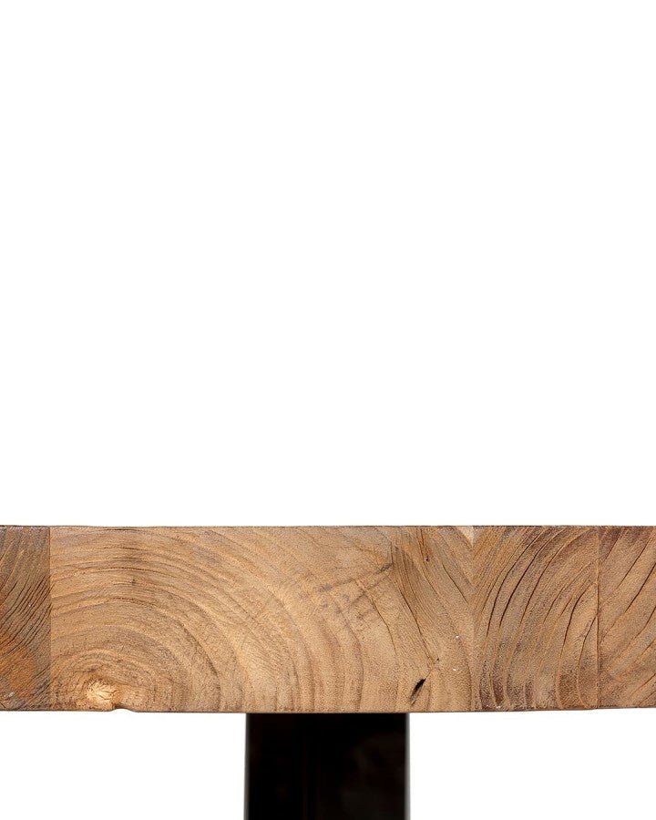 Spectacular dining table made of natural reclaimed teak wood 130x130x75