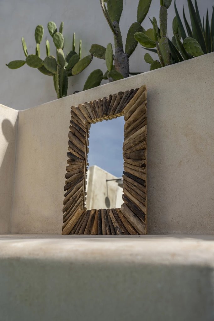 The Driftwood Framed Mirror - Natural - M