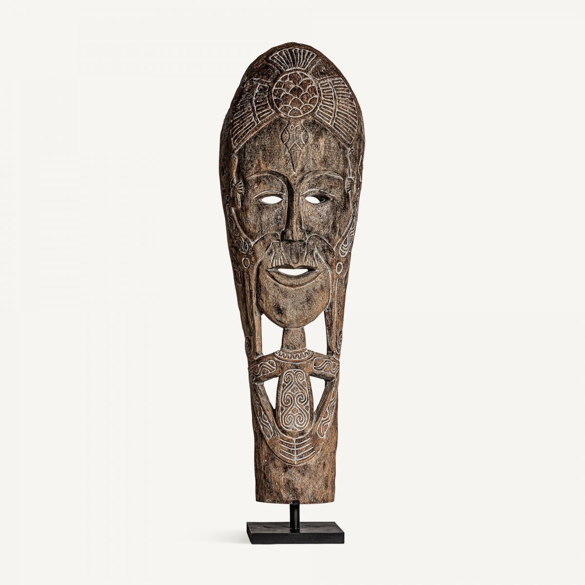 Floor sculpture: Width: Height: 200cm 57cm, Depth: 40cm, made of palm wood