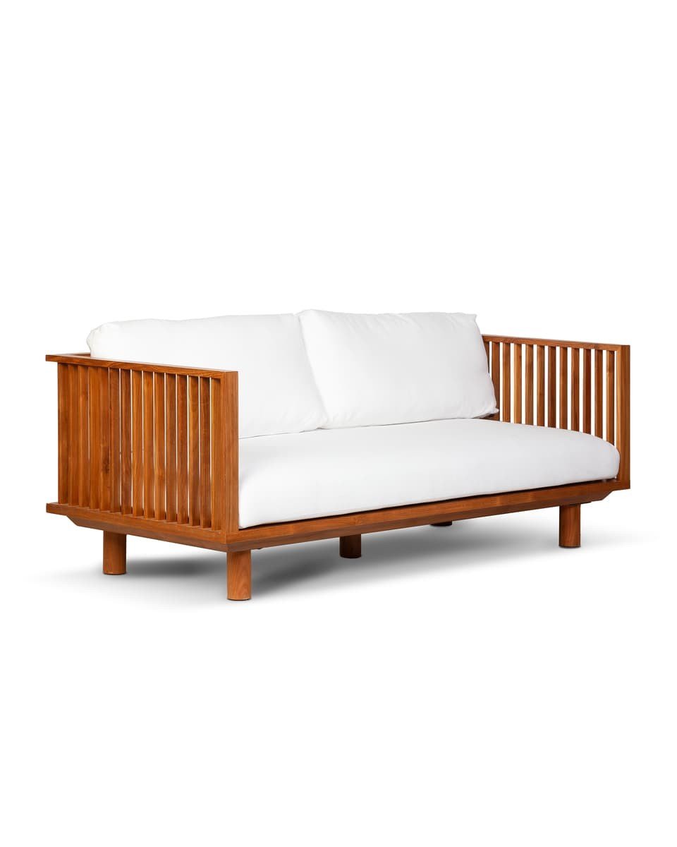 Beautiful 3-person teak sofa